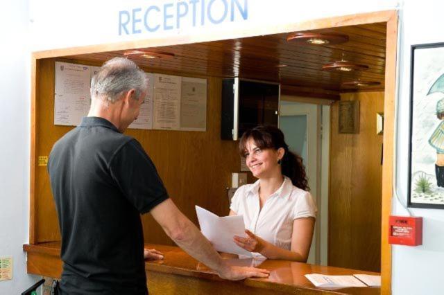 Talana Hotel Saint Helier Bagian luar foto