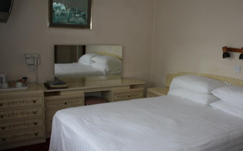 Talana Hotel Saint Helier Bagian luar foto